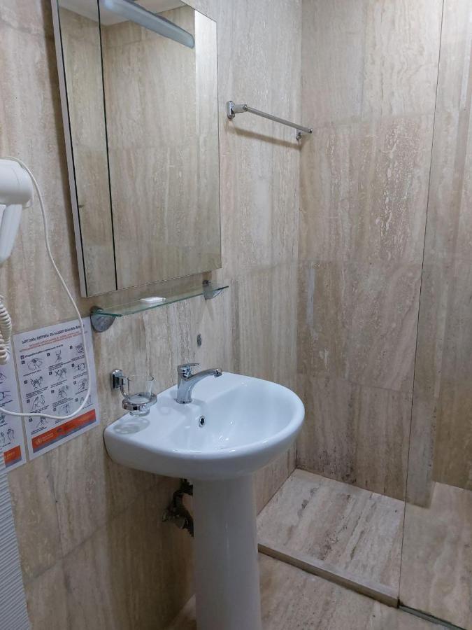 City Centre Apartment บาทูมิ ภายนอก รูปภาพ